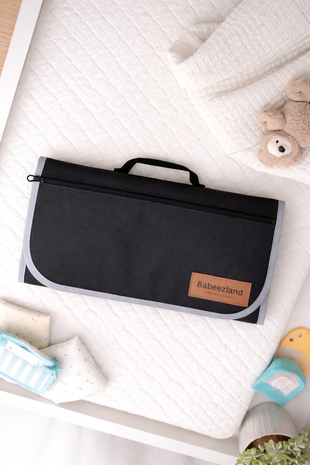 Portable Foam Paded Waterproof Baby Diaper & Clothes Changing bag