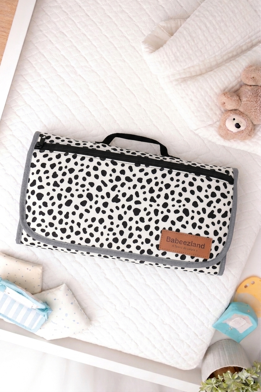 Portable Foam Paded Waterproof Baby Diaper & Clothes Changing bag